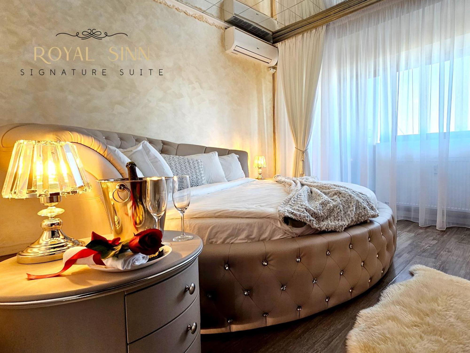 Royal Sinn Signature Suite Bukarest Exterior foto